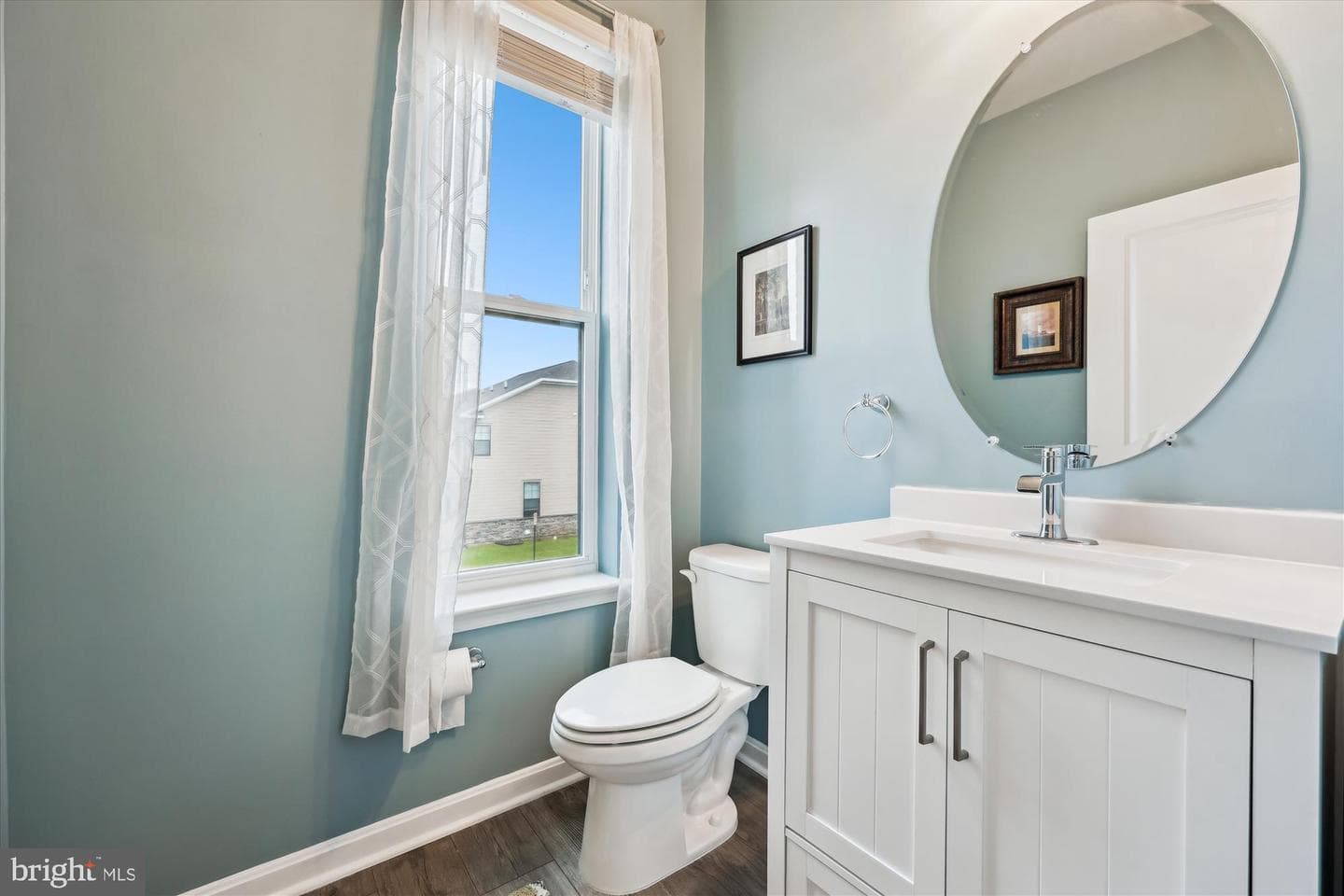 853 Amity Street photo 14