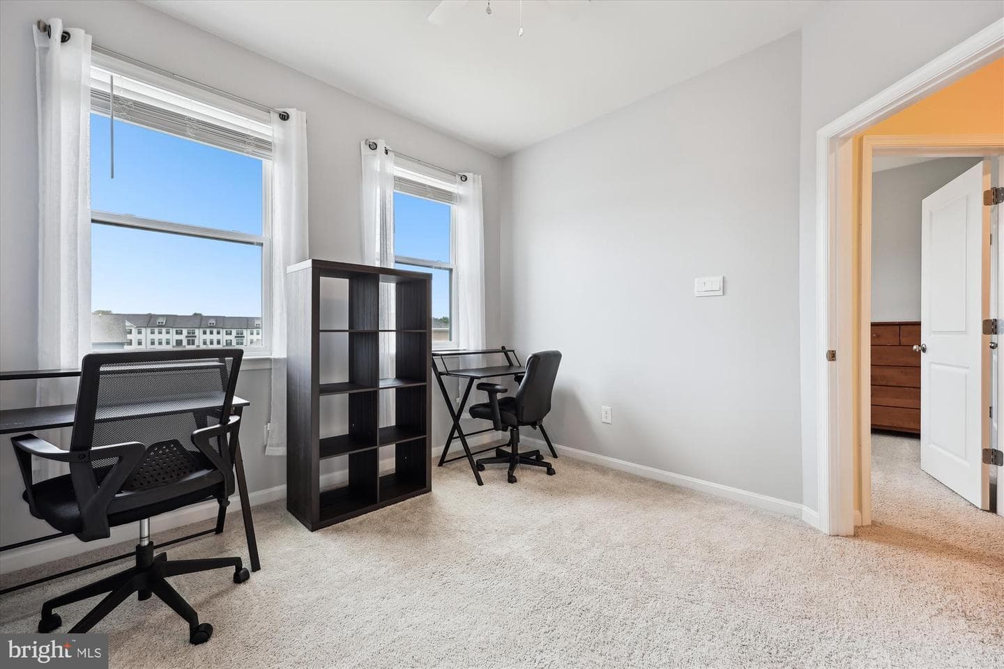 853 Amity Street photo 28