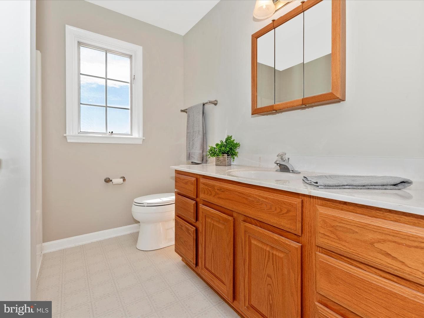 3780 Maplecrest Drive photo 48