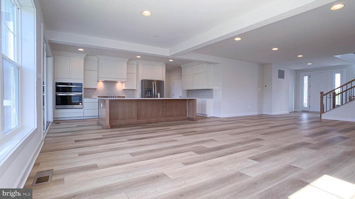 6053 Duvalls Forest Dr photo 7