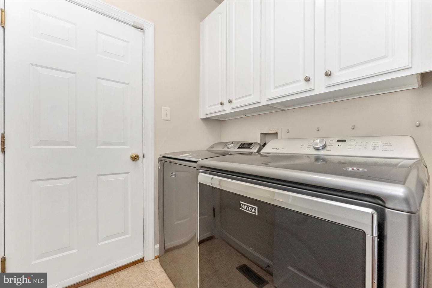 155 Polaris Drive photo 27