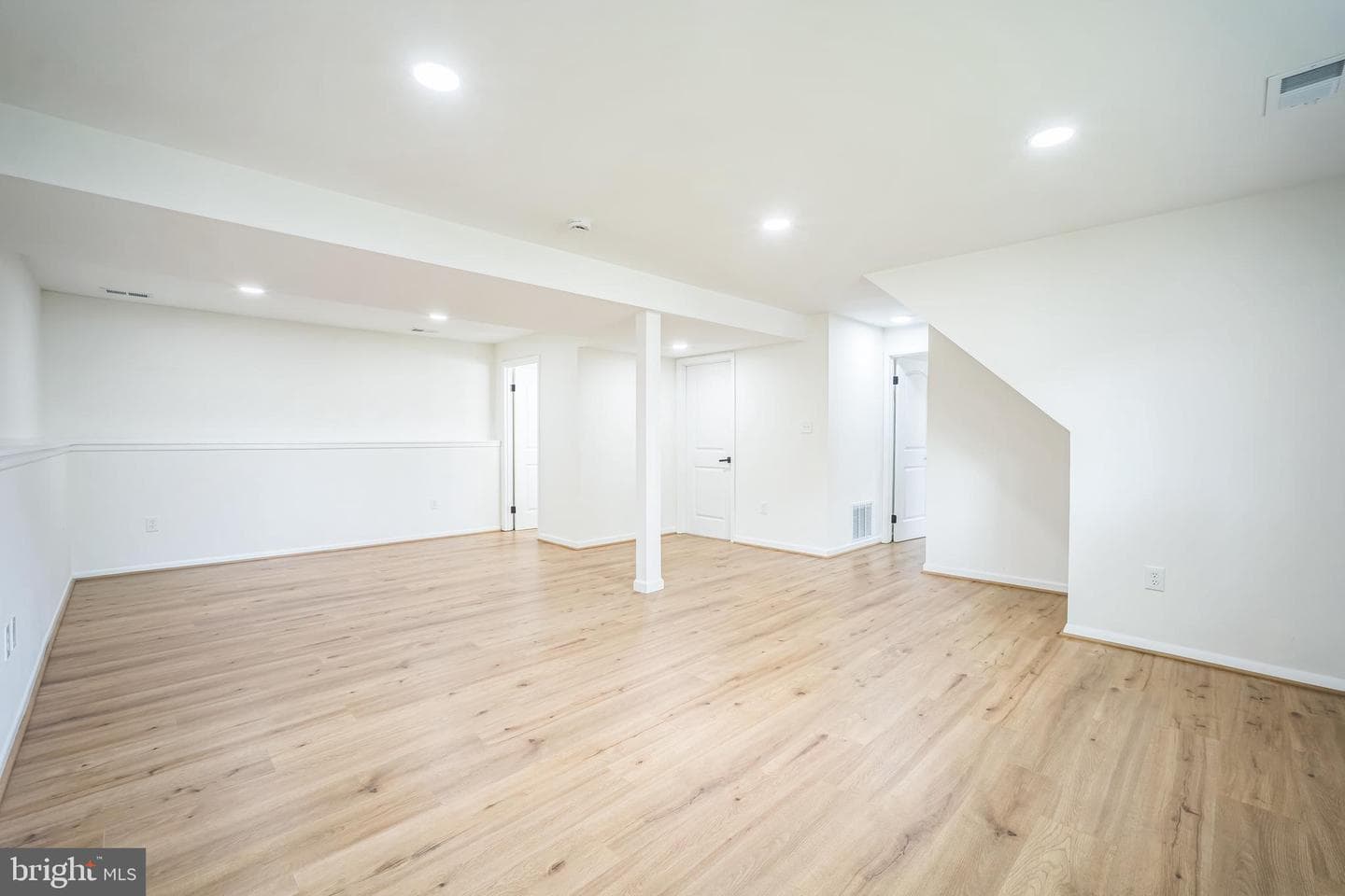 1797 Valleyside Drive photo 28