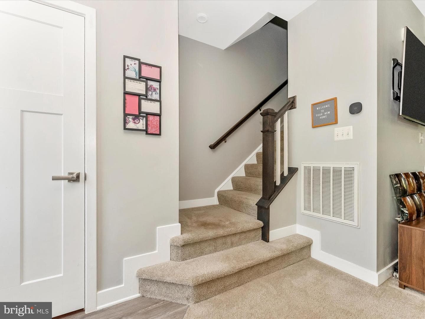 1297 Village Green Way photo 16
