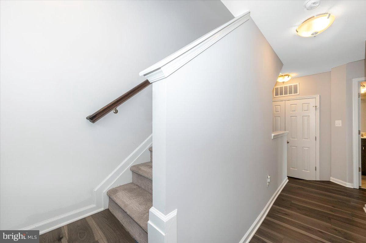 5900 Krantz Drive photo 33