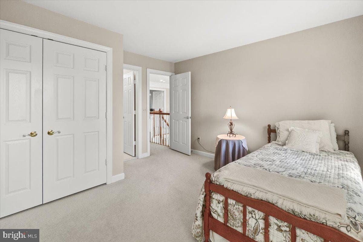 6341 Knollwood Drive photo 25