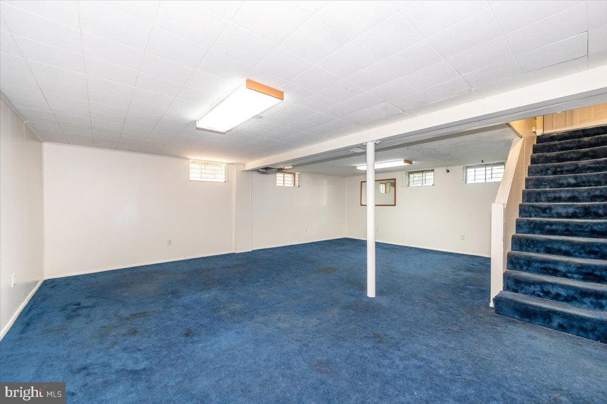 1426 W 11th Street photo 29