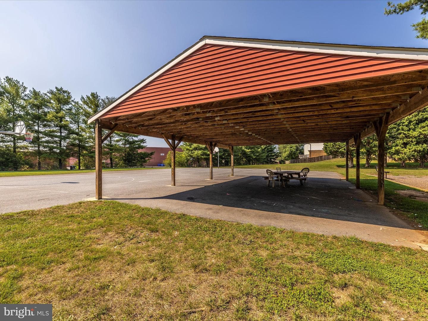 8822 Stauffer Road photo 40