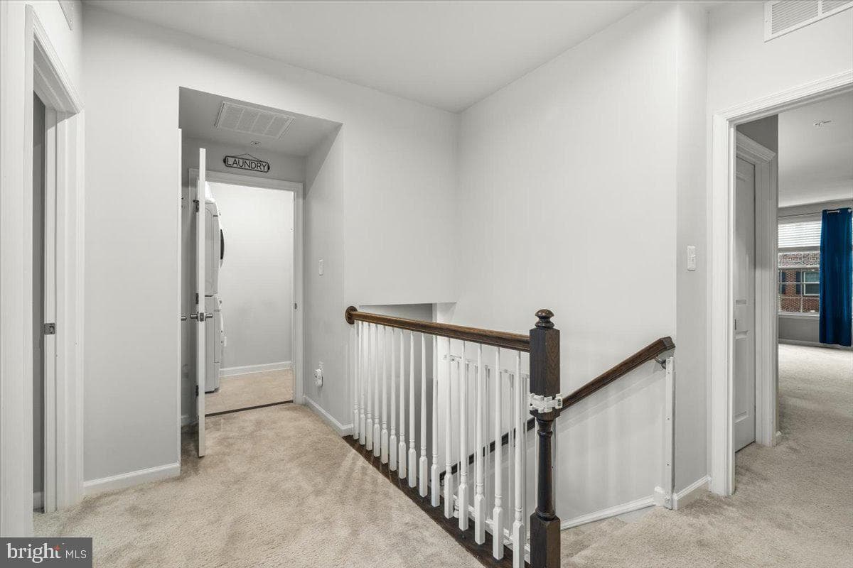 4885 Hiteshow Drive photo 19