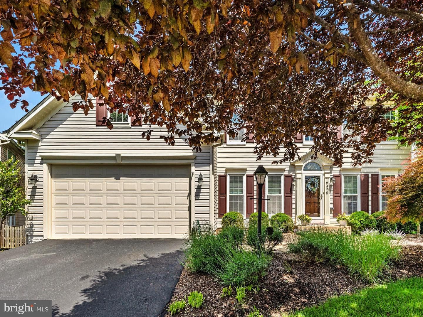 6470 Saddlebrook Lane photo 2