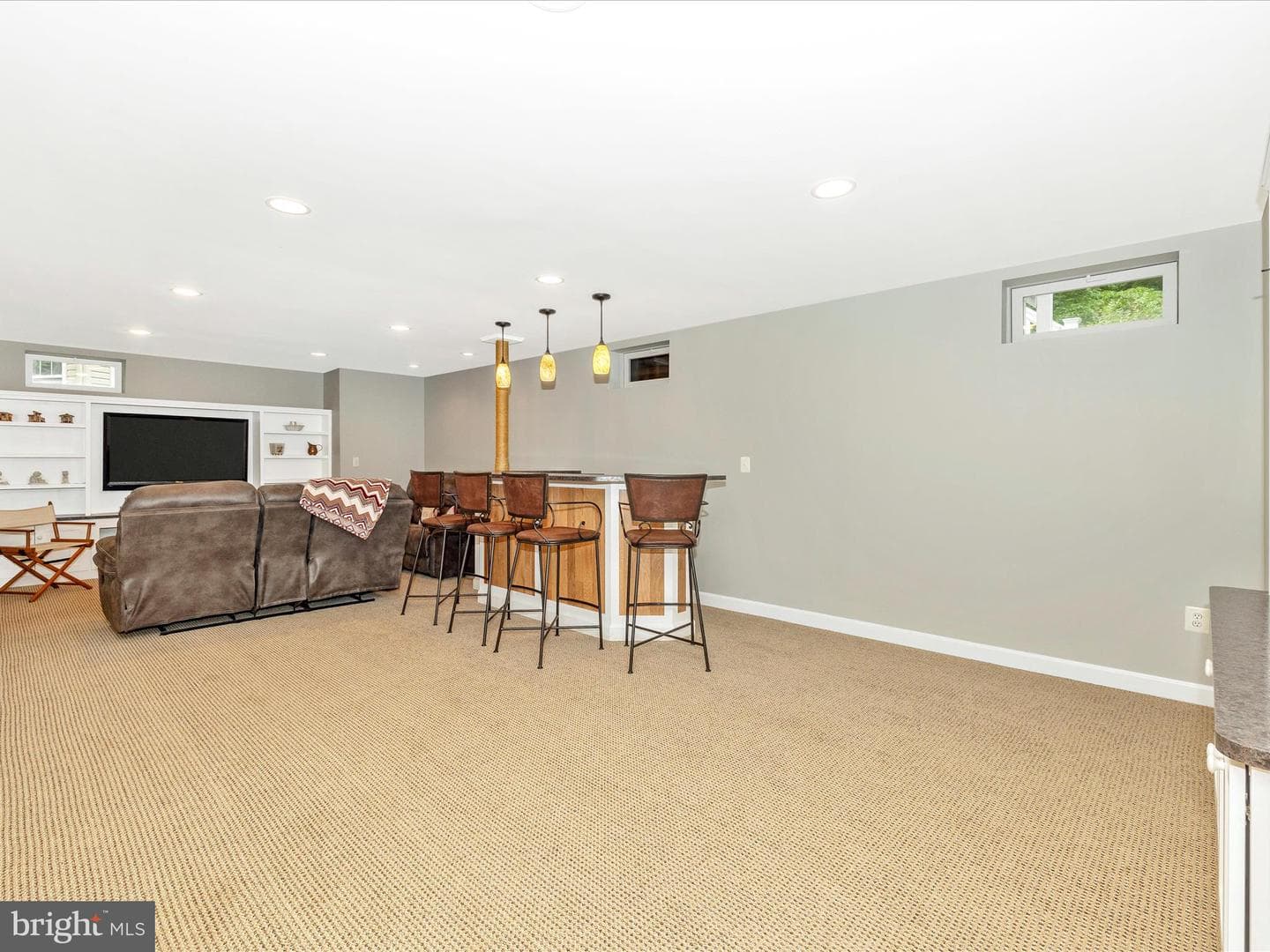 6470 Saddlebrook Lane photo 36