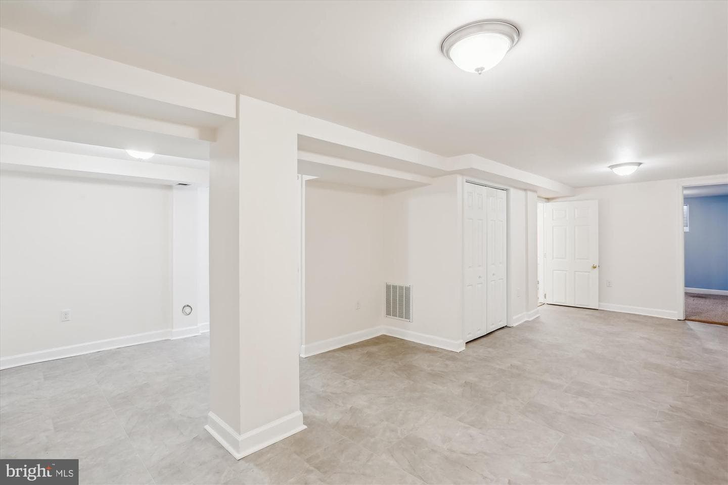 11008 Liberty Road photo 29