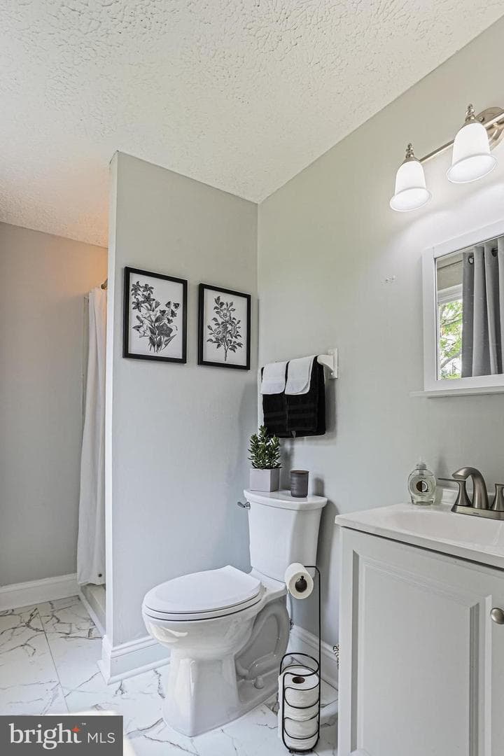 6786 Singletree Court photo 16