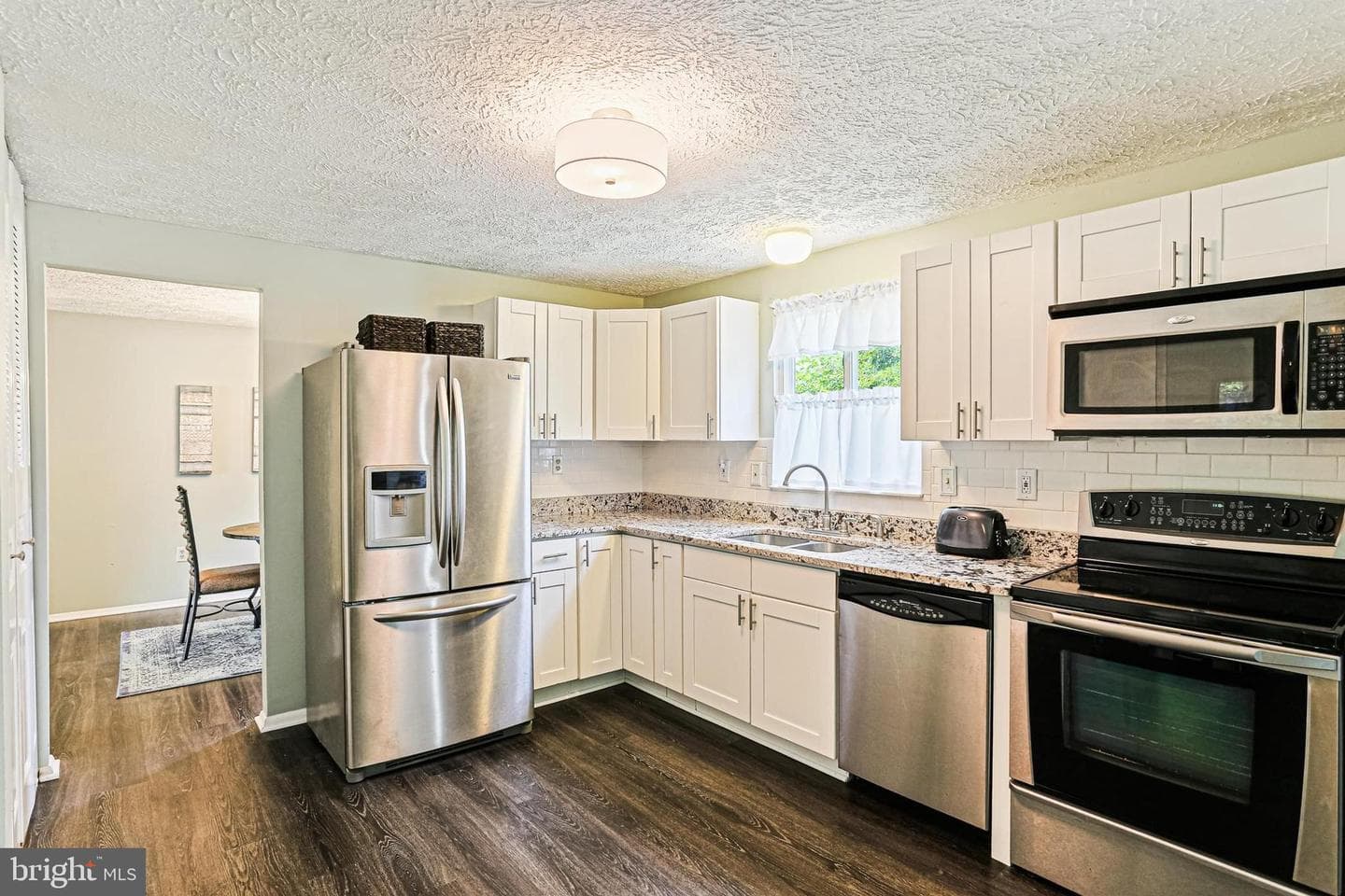 6786 Singletree Court photo 9