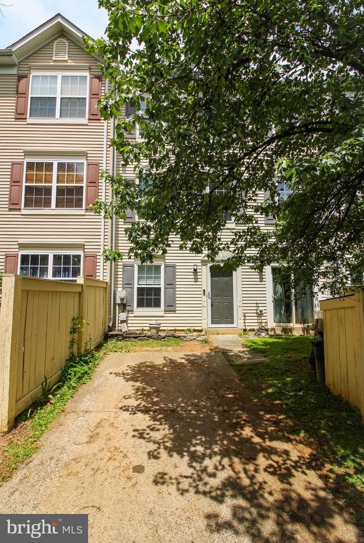 161 Heathfield Drive photo 29