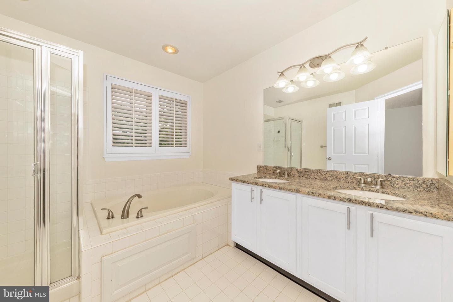 1726 Emory Street photo 23