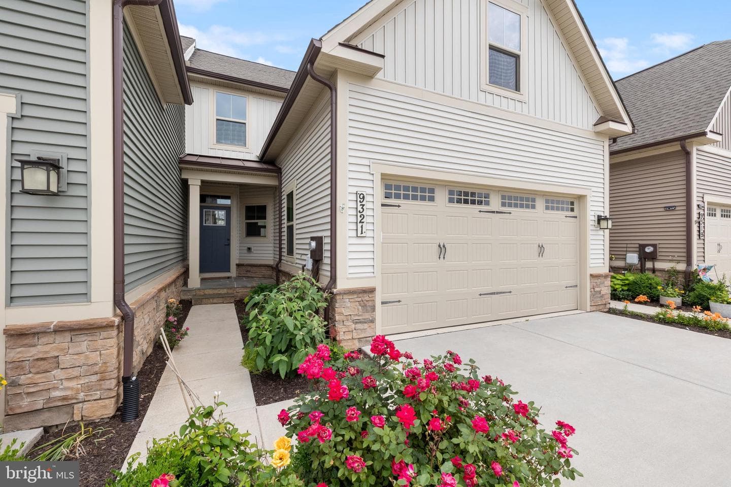 9321 Sorrel Lane photo 2