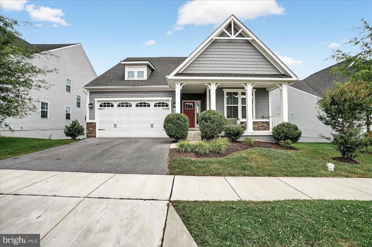 209 Ingalls Drive photo 1