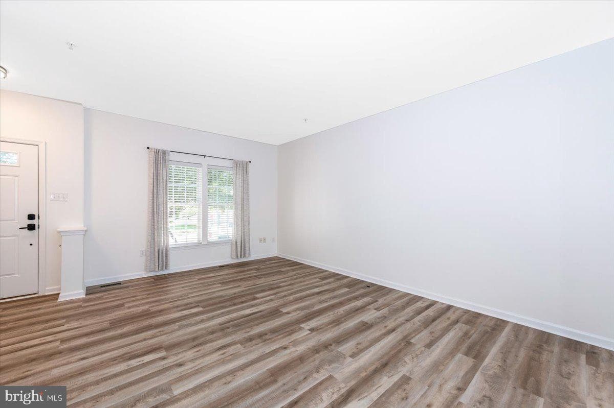 1806 Wheyfield Drive photo 7
