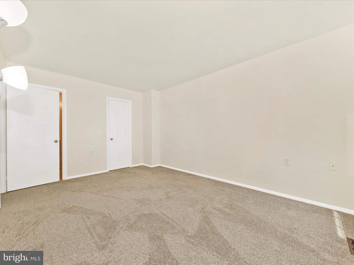 5702 Lavender Plaza #c photo 28