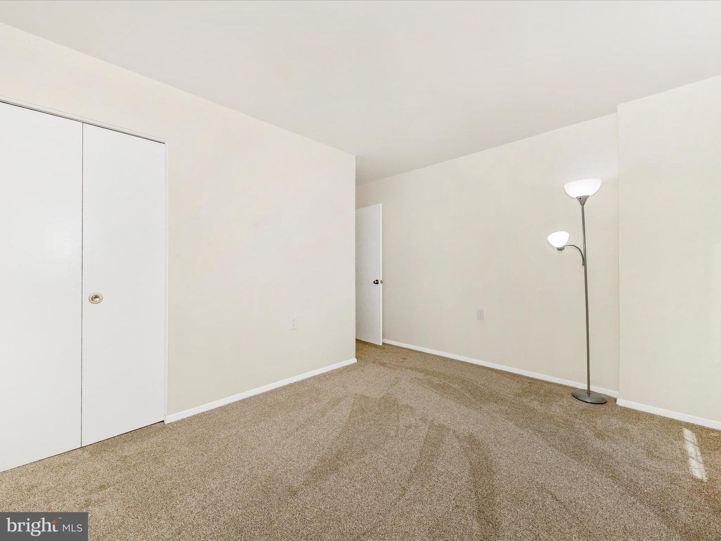 5702 Lavender Plaza #c photo 34