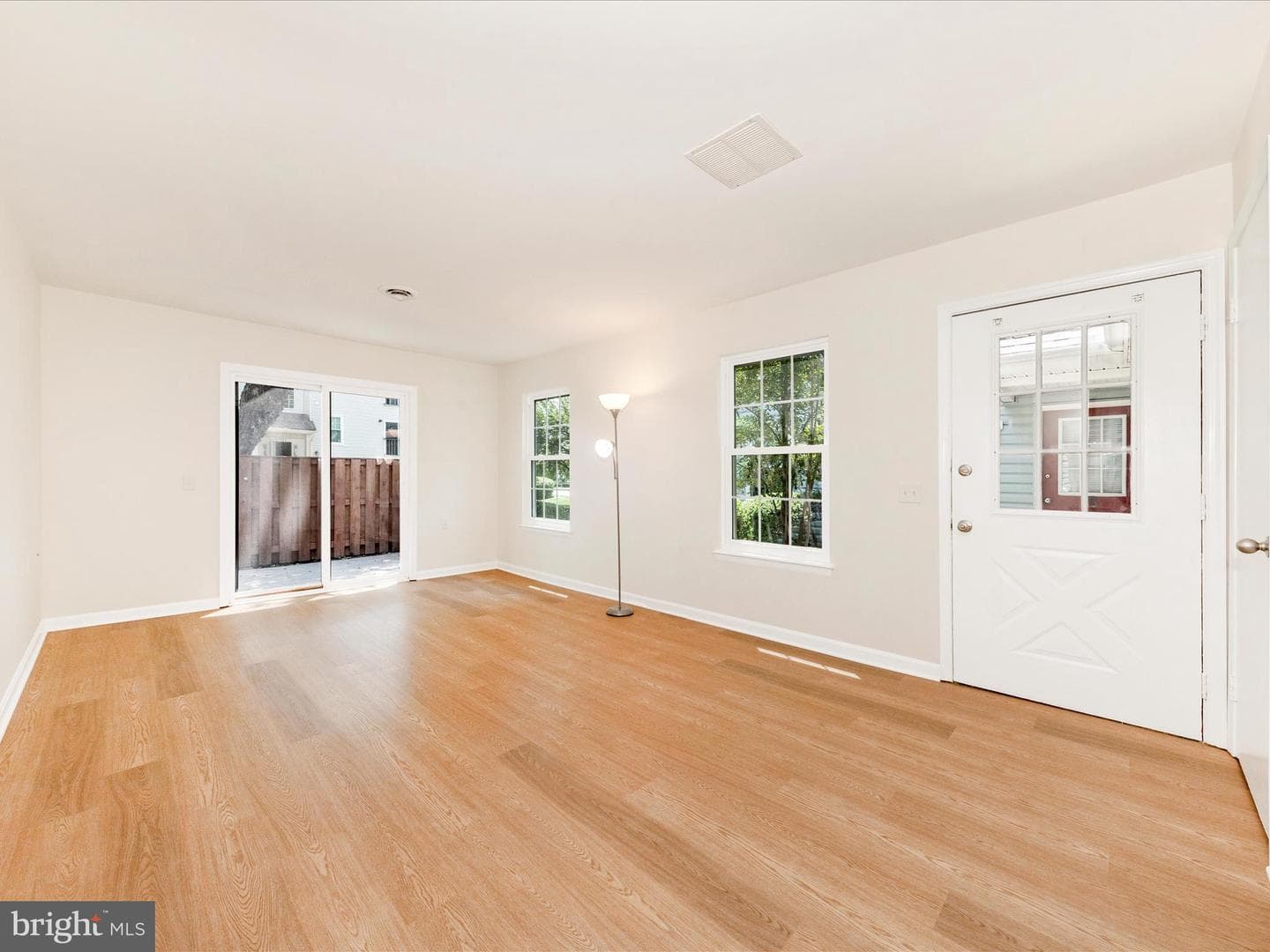 5702 Lavender Plaza #c photo 6