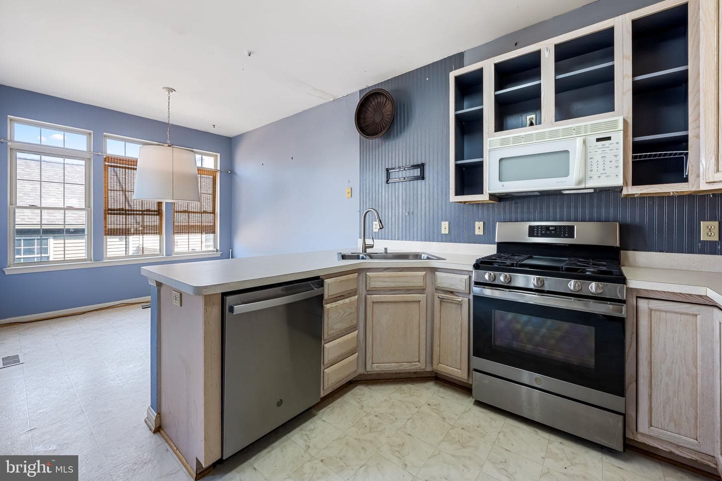 2229 Village Square Road photo 10