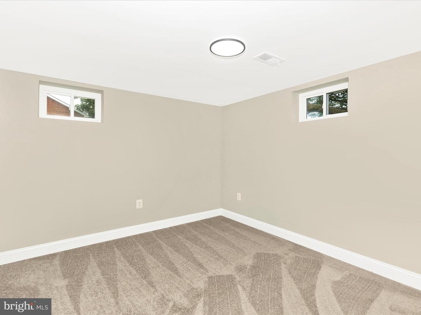 6113 Quinn Orchard Road photo 23