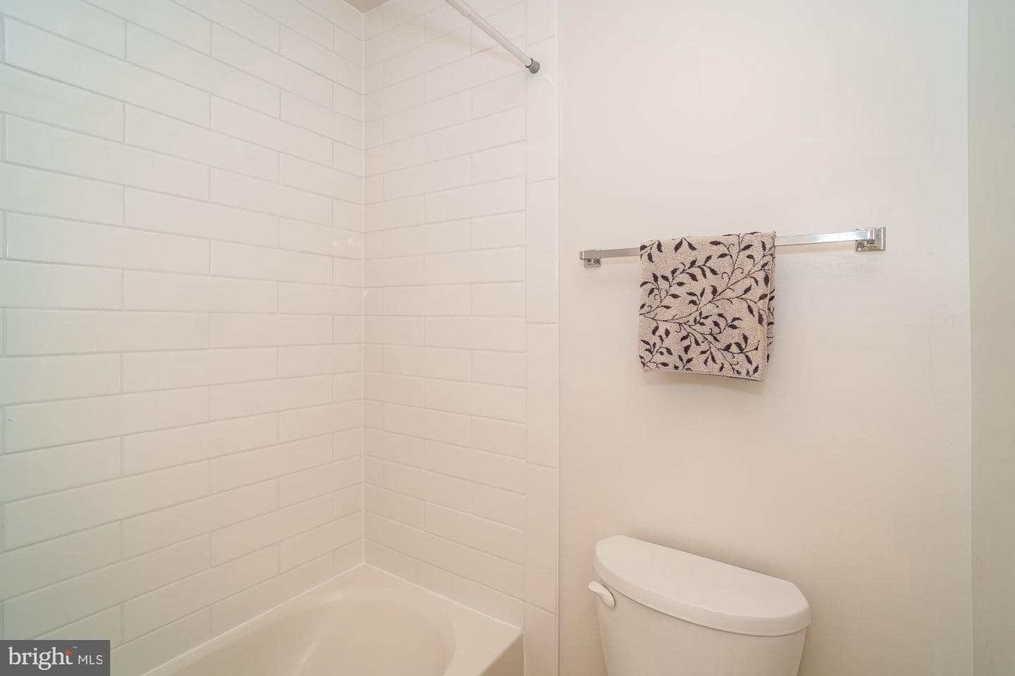 6103 Newport Terrace photo 30