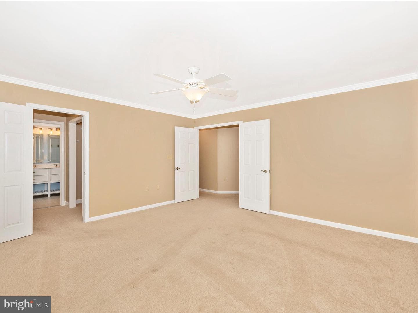 276 Maplewood Place photo 26