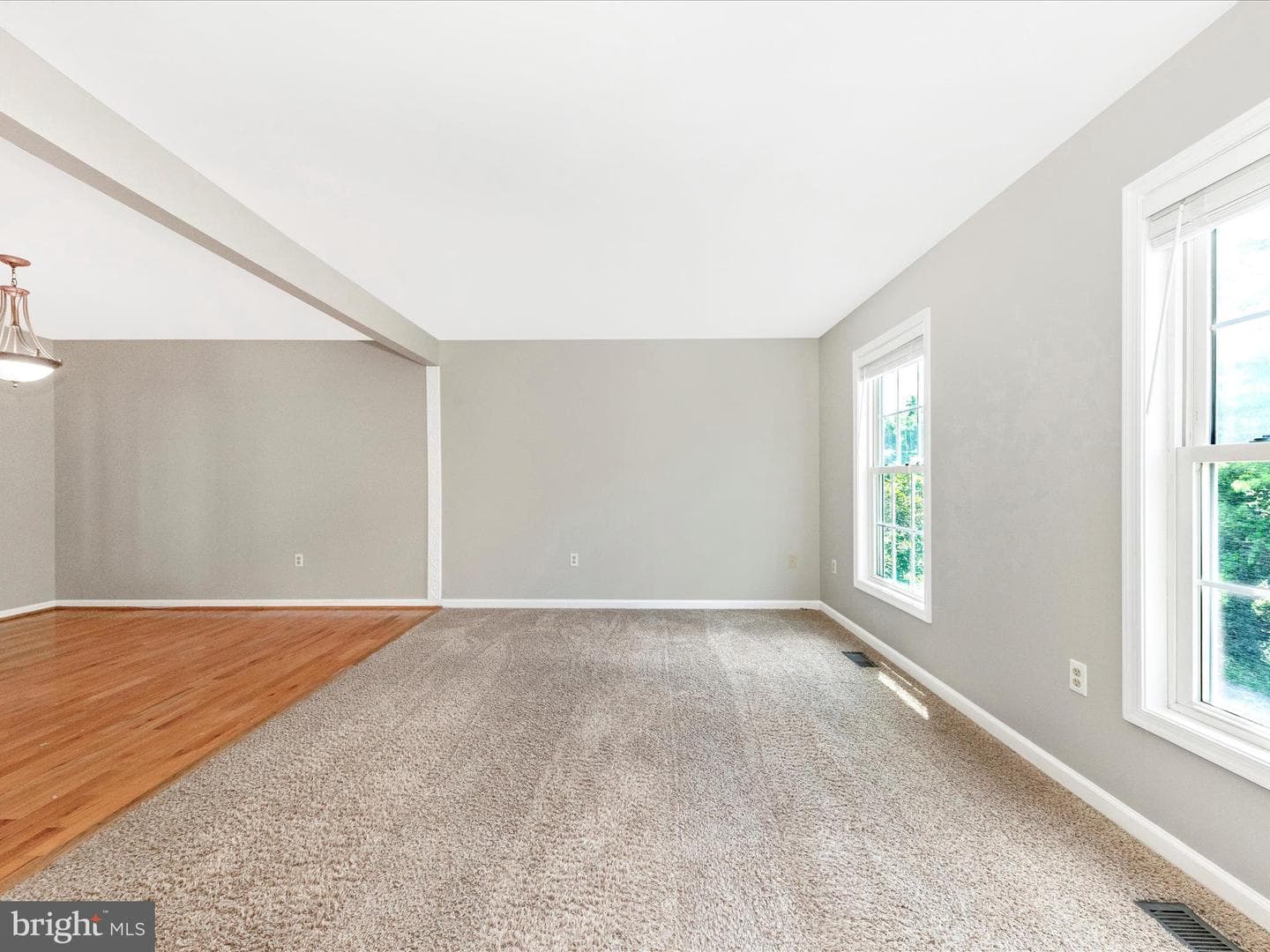 17 Terrace Avenue photo 4