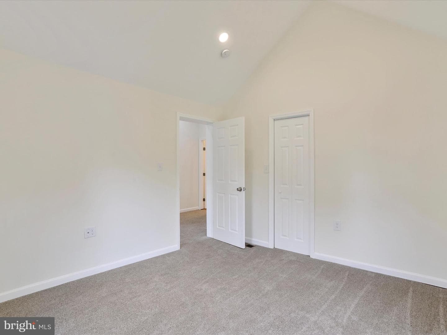 245 Knoxville Road photo 30