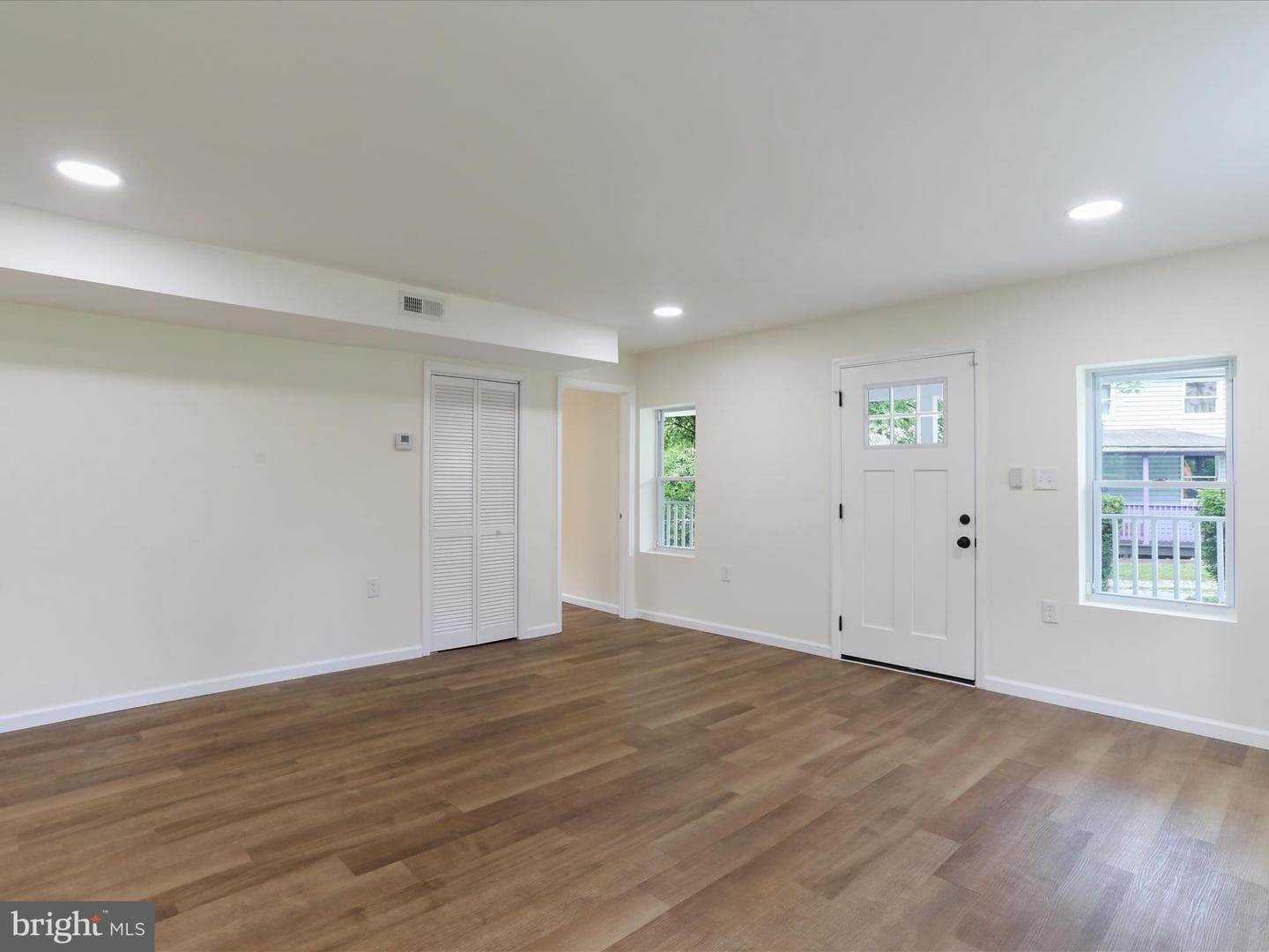 245 Knoxville Road photo 6