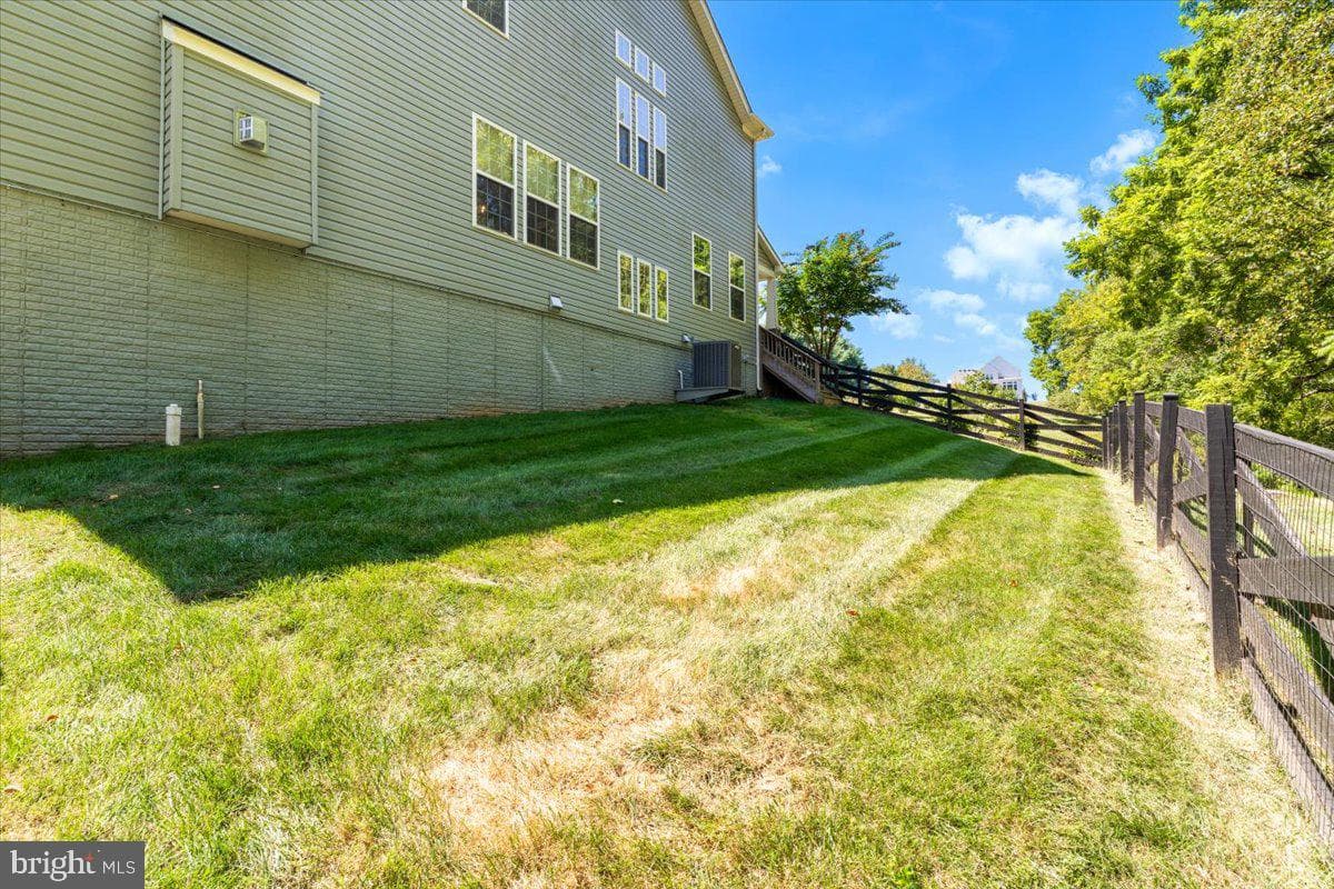 3607 Moline Court photo 76