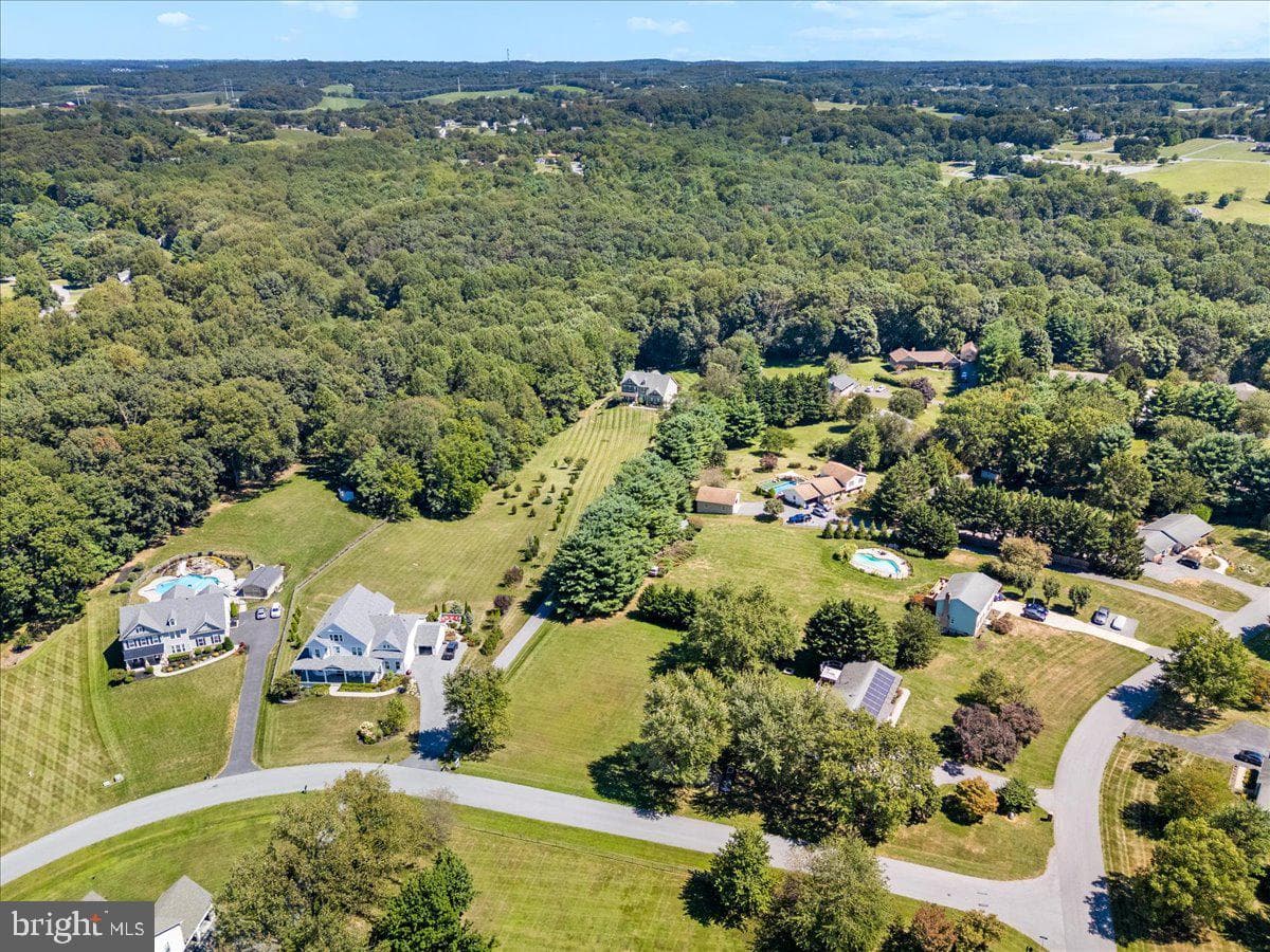 3607 Moline Court photo 94