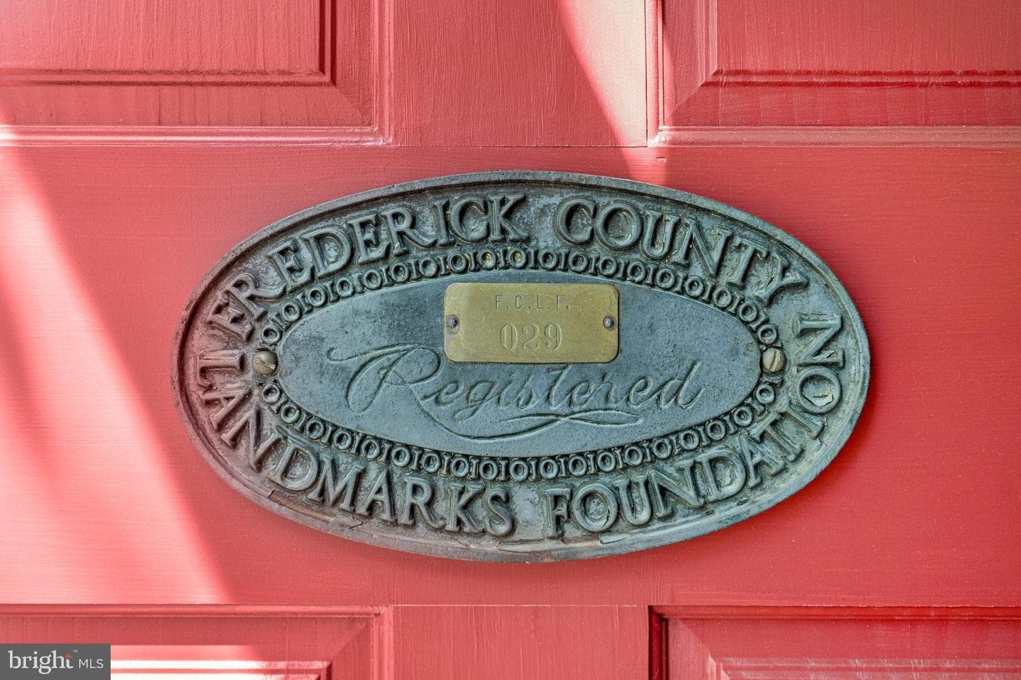 25 W Main Street photo 4