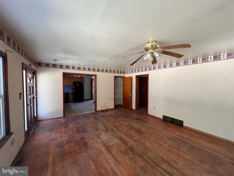 7731 Blue Mountain Road photo 6