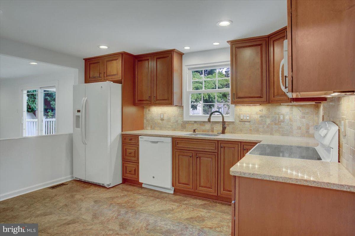 1796 Harvest Drive photo 10