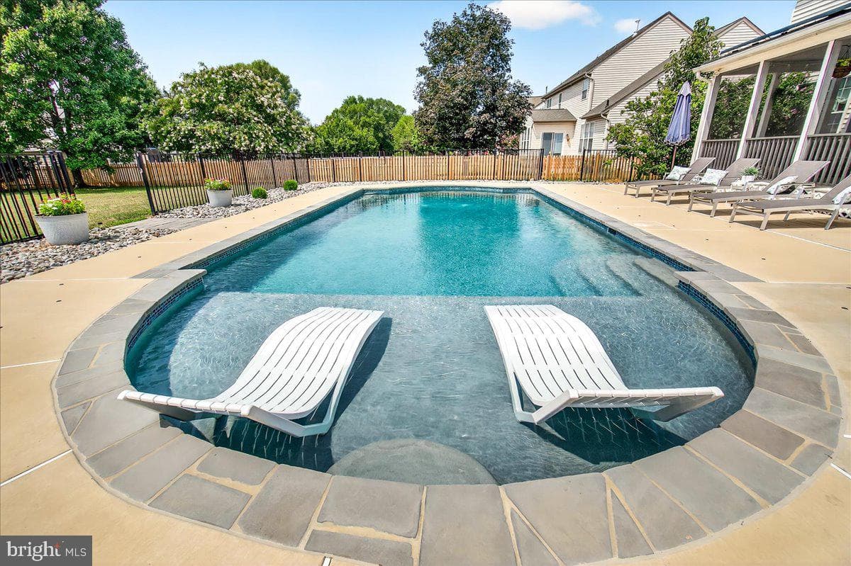 5798 Morland Drive N photo 5