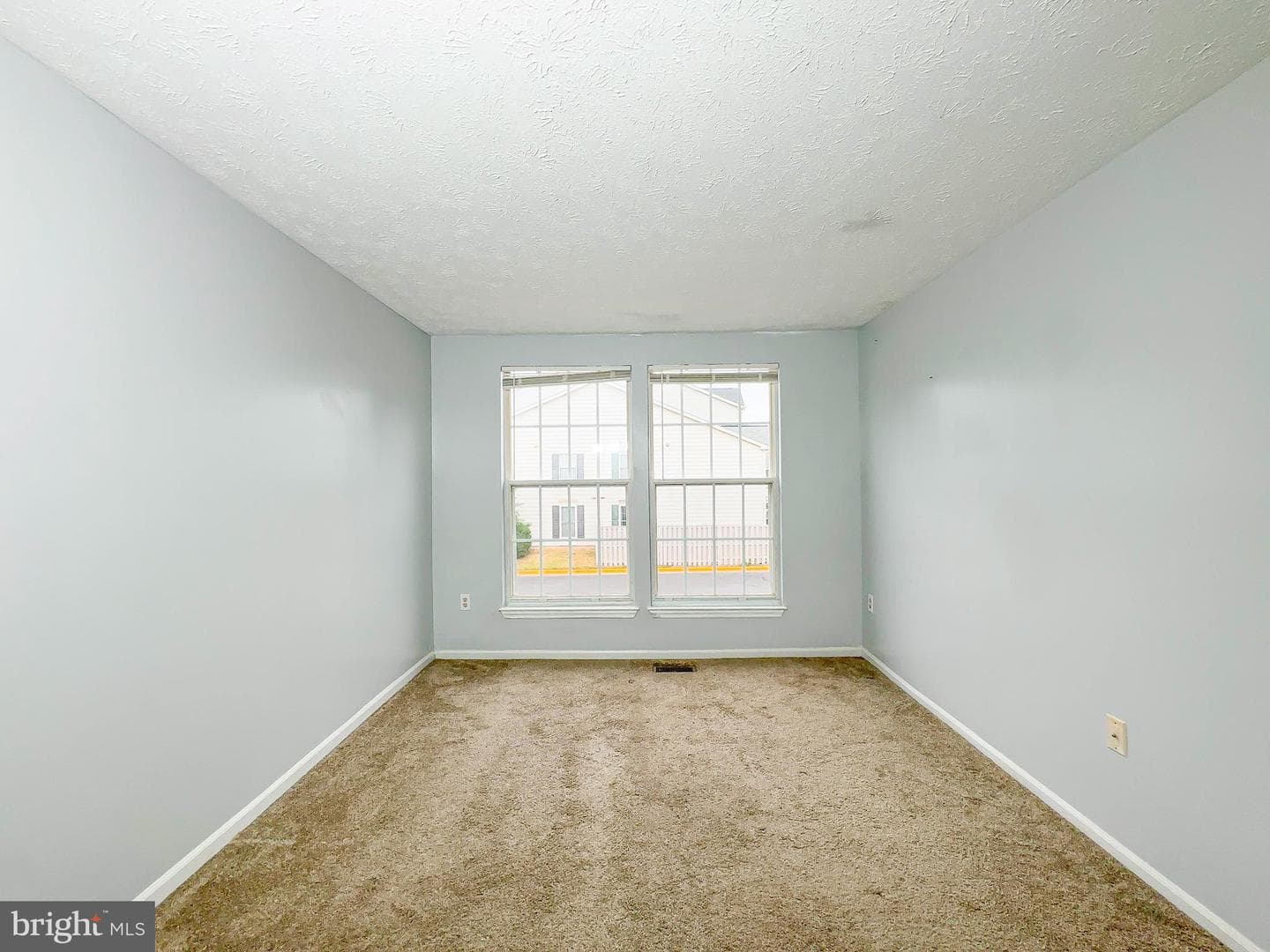 572 Cascade Way photo 13