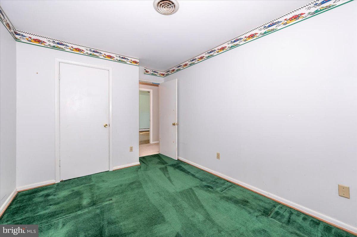 3917 Sugarloaf Drive photo 25