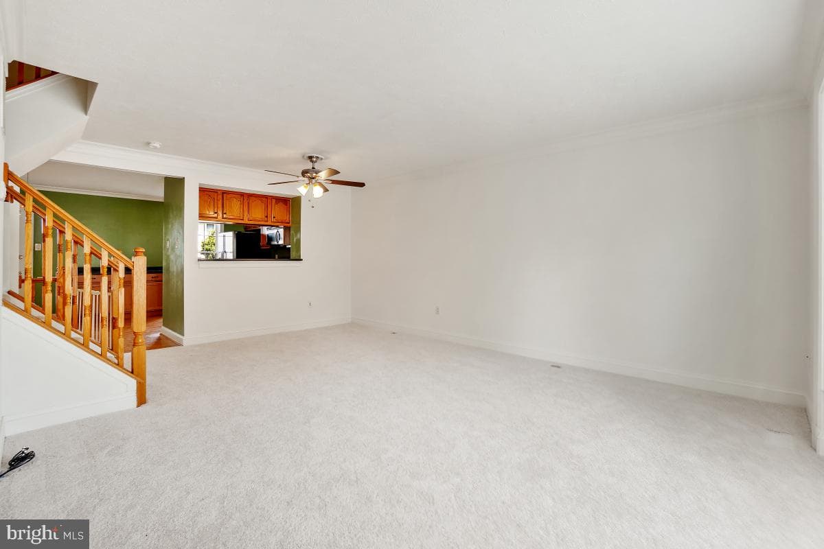 5257 Earles Court photo 2