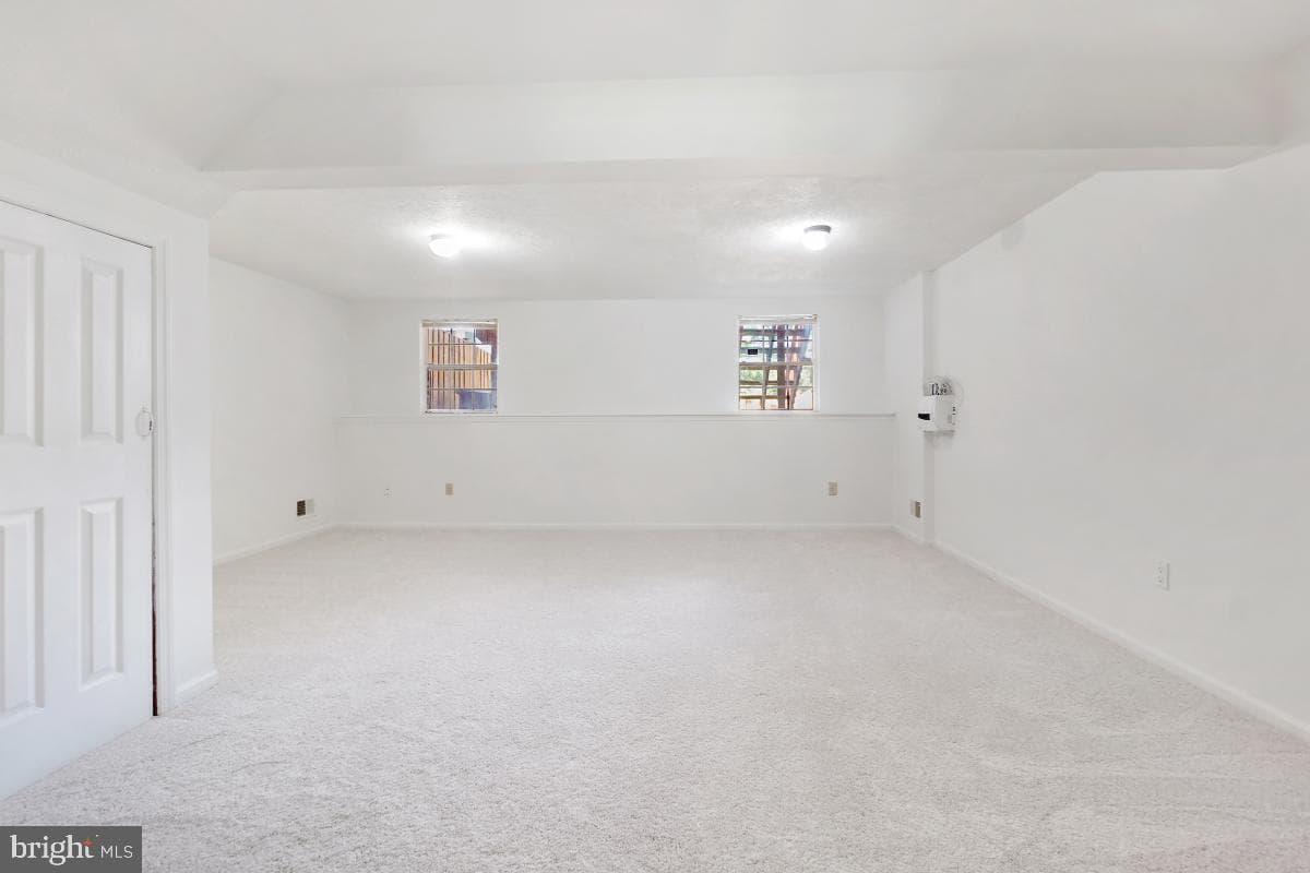 5257 Earles Court photo 24