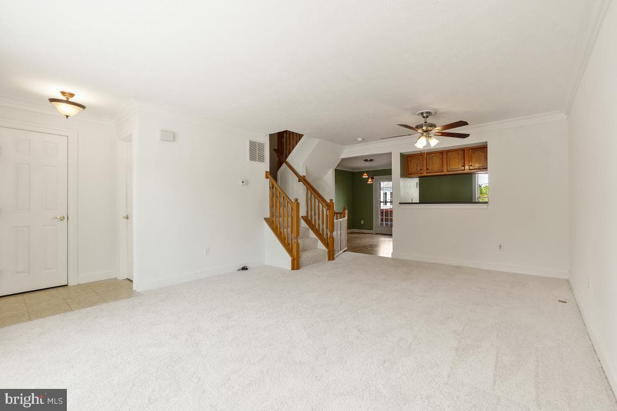 5257 Earles Court photo 3