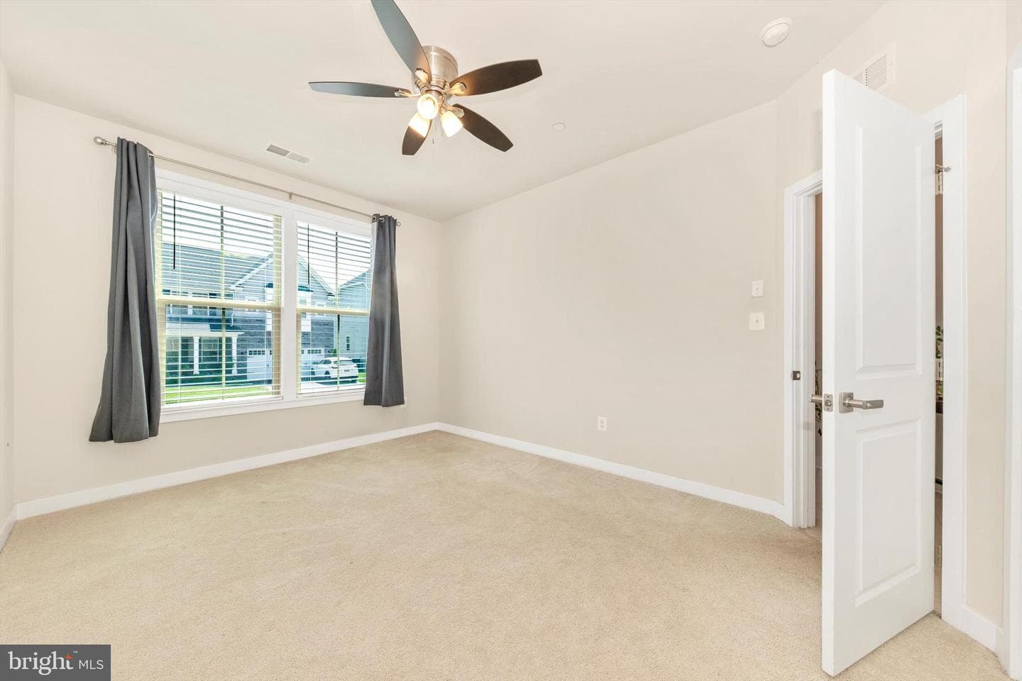 11117 Hazelnut Lane photo 7