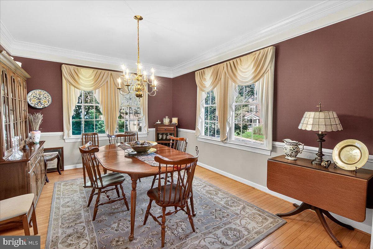 7010 Club House Circle photo 13