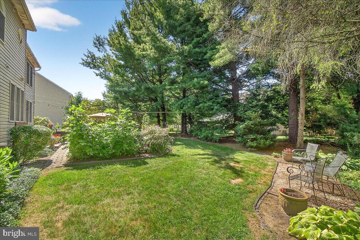 7010 Club House Circle photo 49