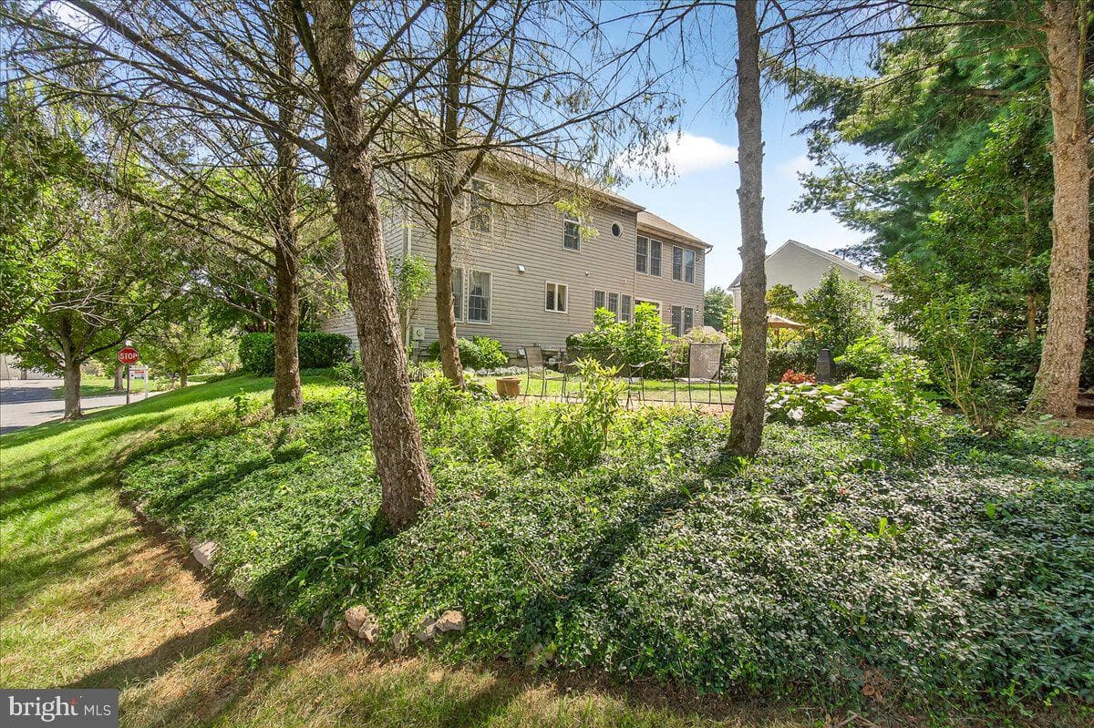 7010 Club House Circle photo 52