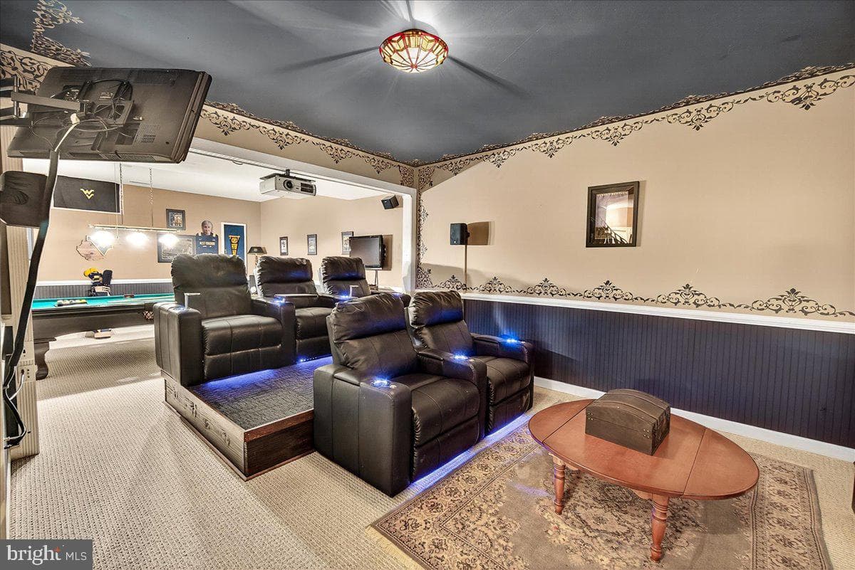 7010 Club House Circle photo 6