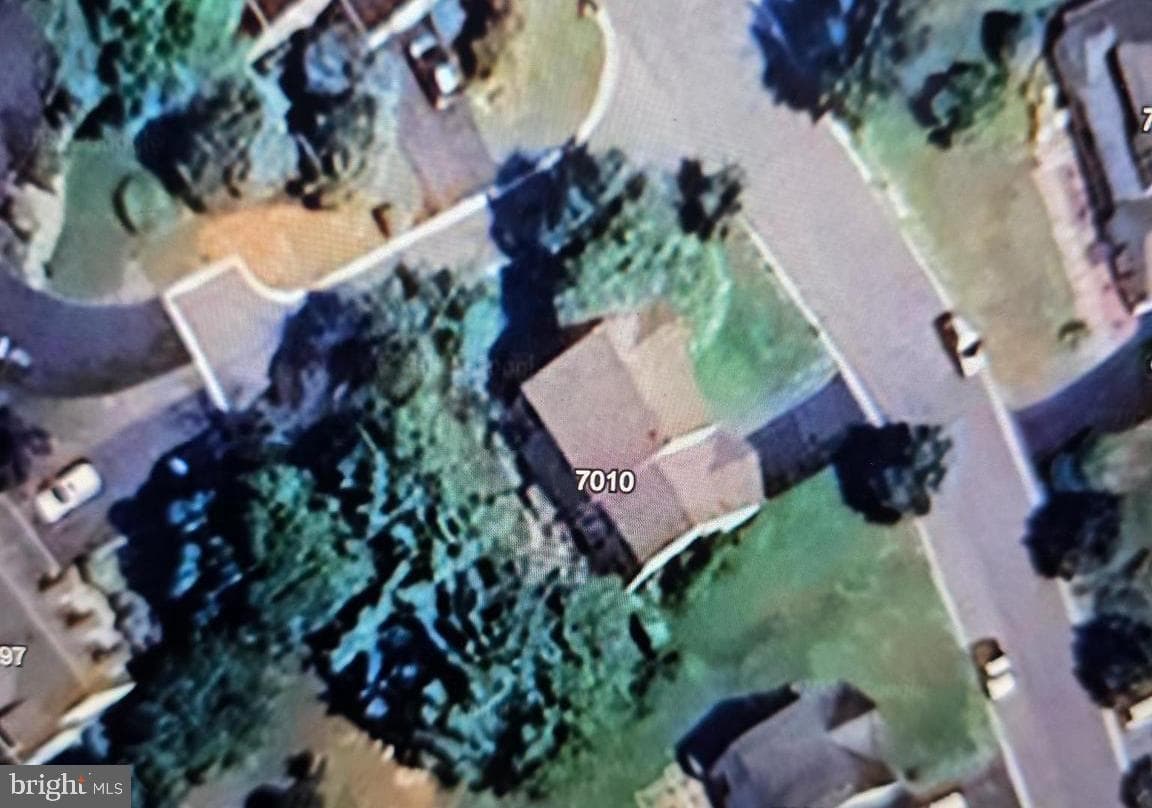 7010 Club House Circle photo 62