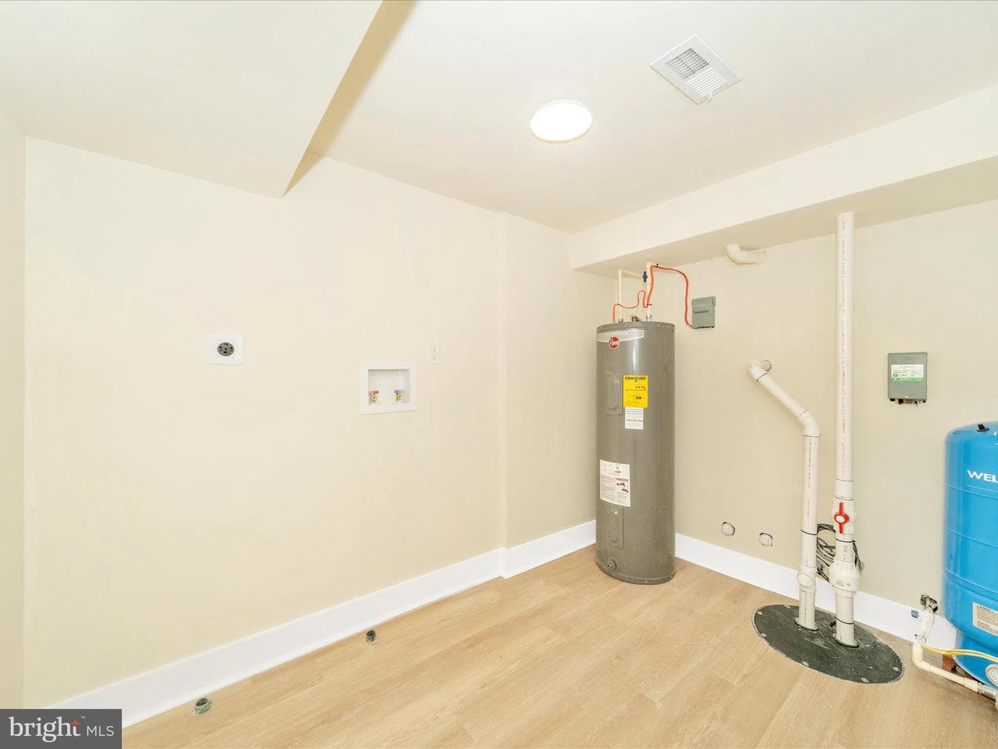 14901 New Windsor Road photo 40